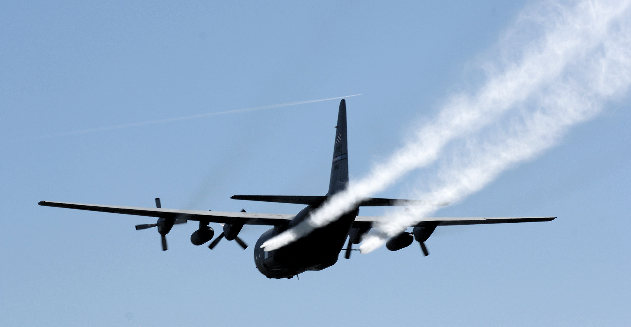 Floridians are Bugging Out When It Comes to Mosquito Control Practices